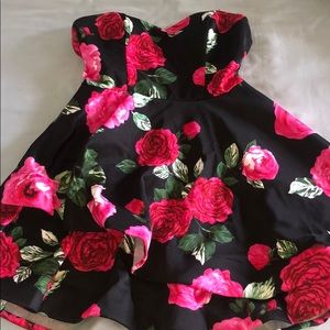 Super cute strapless dress